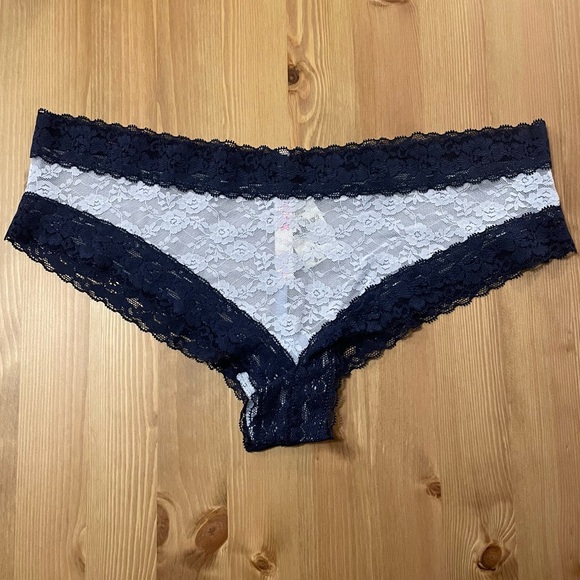 NWT Victoria’s Secret PINK Lace Cheeky Set L - Picture 2 of 10